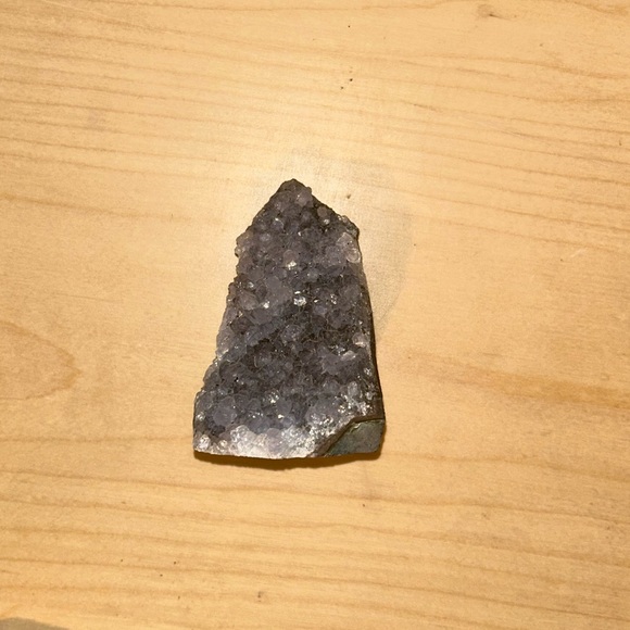 Gray Quartz Crystal - Picture 5 of 9